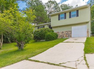 7020 Winkfield Pl, Atlanta, GA 30349