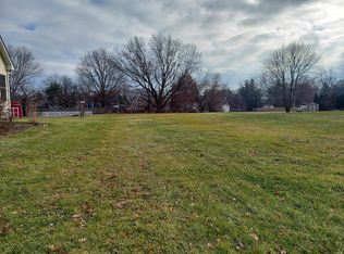 646 Lasalle Dr, Somonauk, IL 60552