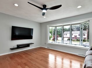 1 Gibson St, Burlington, MA 01803