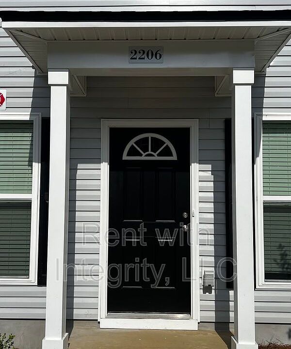 1st image of 2192-2206 Del Carmel Way