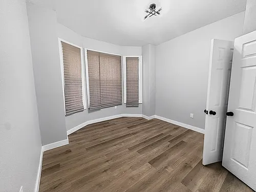 113 Elizabeth Ave Photo 1