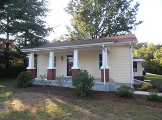 2340 Riverdale Rd SE, Roanoke, VA 24014