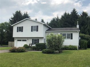 7 Harmony Cir, Cortland, NY 13045