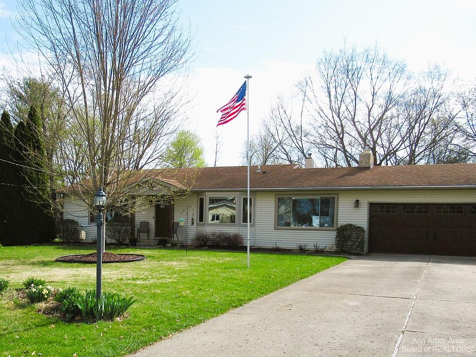 151 Fonro Dr, Brighton, MI 48114 Zillow