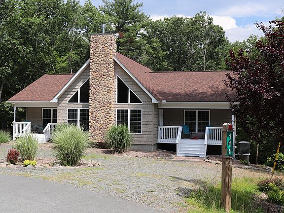 2nd image of 111 Blueberry Ct