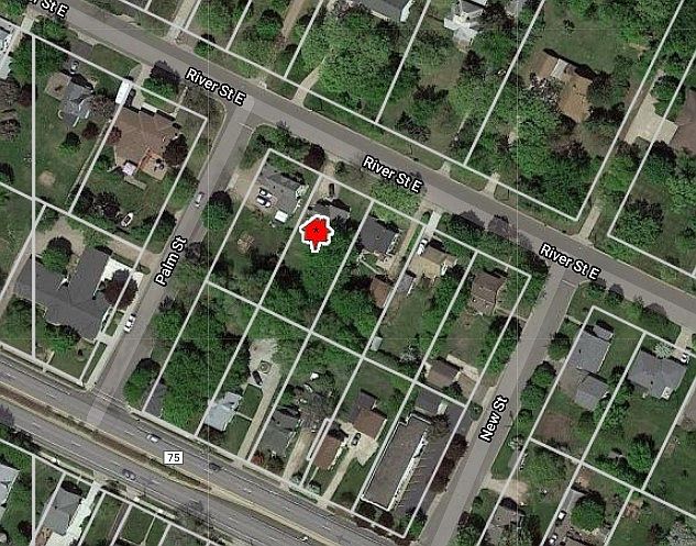 1st image of 306 E River St