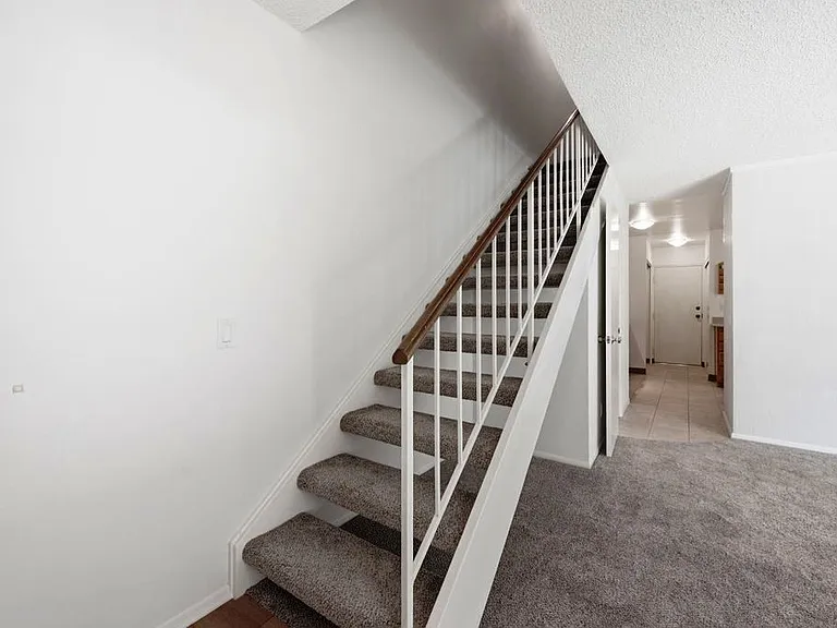 28832 Conejo View Dr — Photo 17
