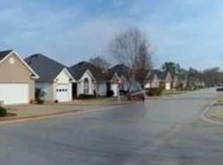 126 Pin Oak Dr, Greenwood, SC 29649