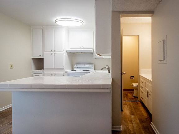 4th image of 5981 Lake Crest Way #23