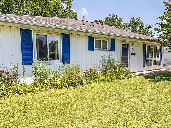 5th image of 2958 Louise Ave