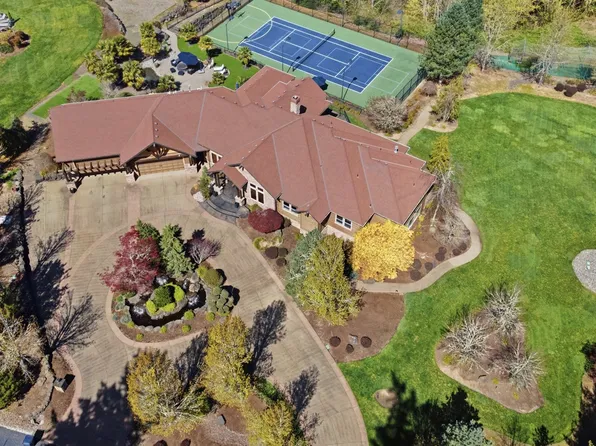 20578 S Monpano Overlook Dr, Oregon City, OR 97045
