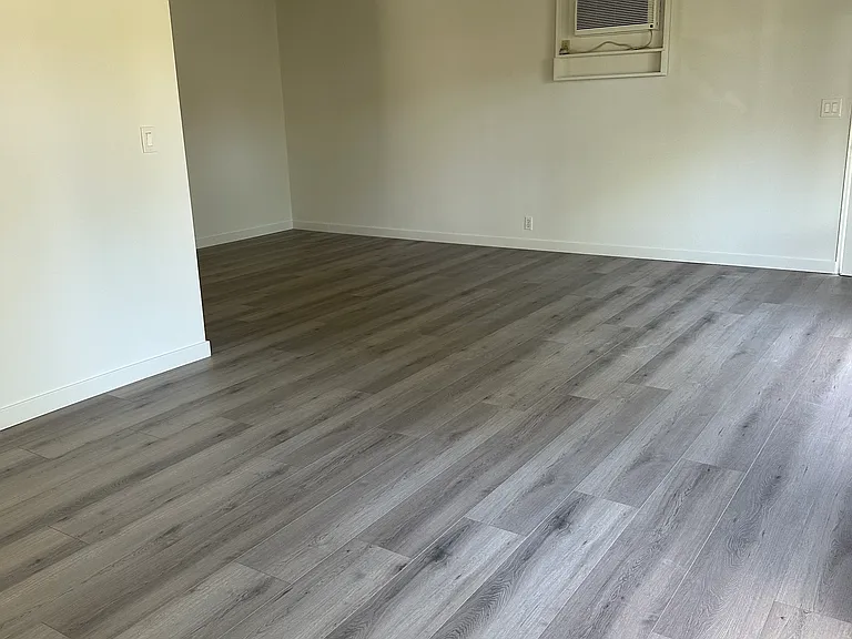 805 Arcadia Ave — Photo 5