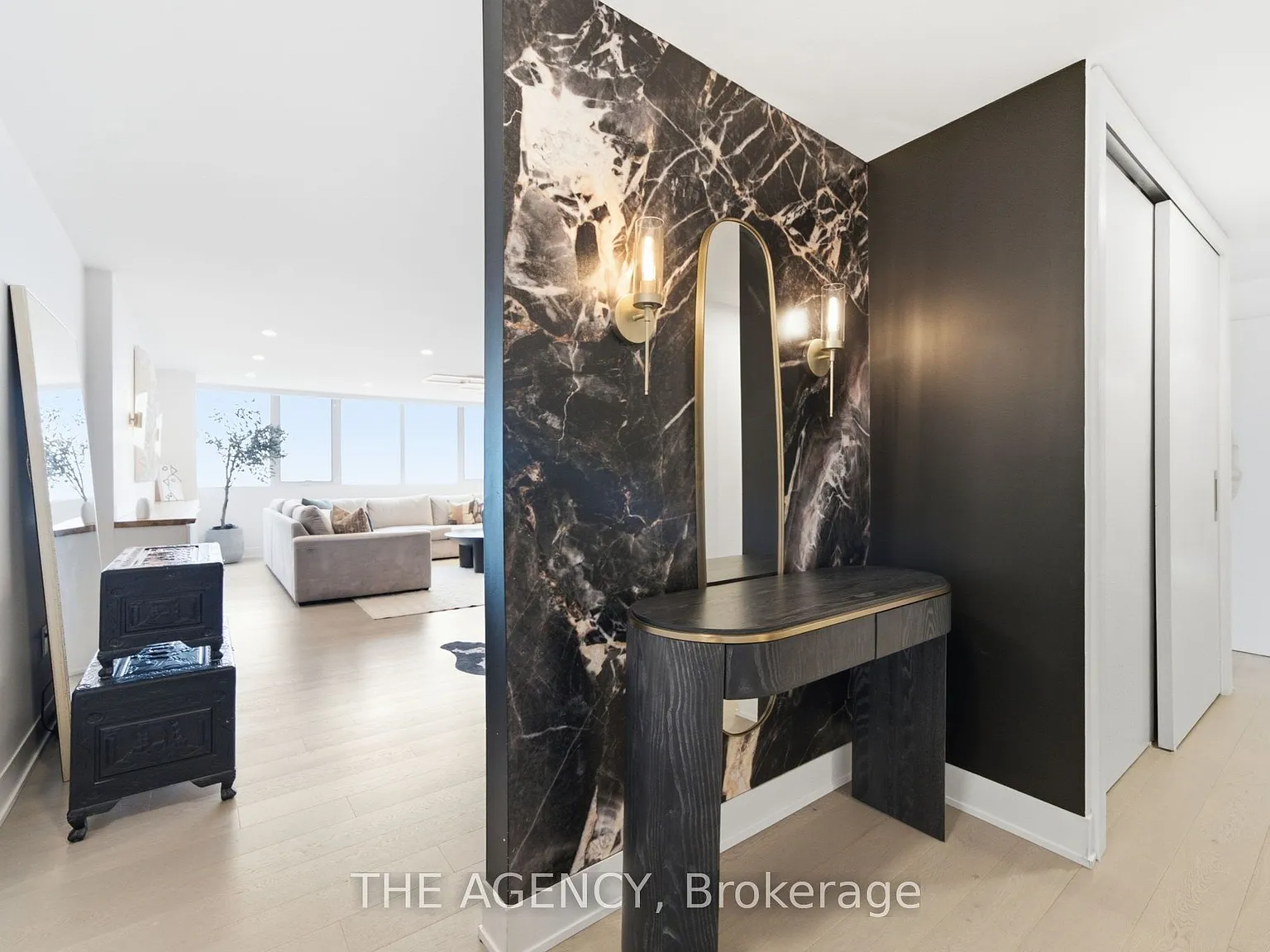 2 bed, $5,500 — Photo 2