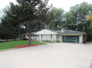 7691 Terrier Ln, Rockford, IL 61108