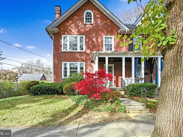 707 Wayne Ave, West Reading, PA 19611