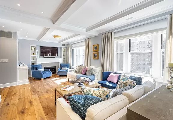 2nd image of 122 E 82nd St APT 7-C