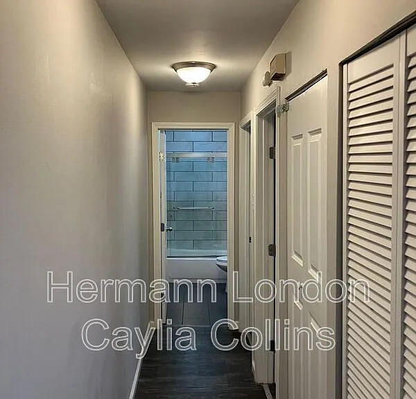 3856 Folsom Ave #1F — Photo 6
