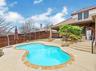 2212 Creek Crossing Dr, Corinth, TX 76210