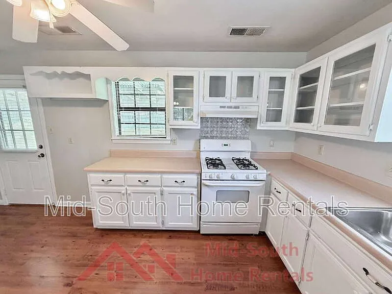 18 Owen Cv — Photo 10