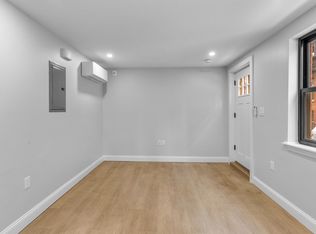 12 Hull St APT 1, Boston, MA 02113