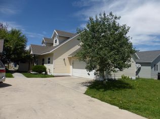 97 8th St APT B, Belgrade, MT 59714