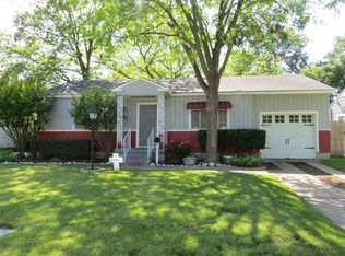 211 Nichols St, Irving, TX 75060