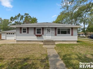 3037 Maple Grove Rd, Muskegon, MI 49441
