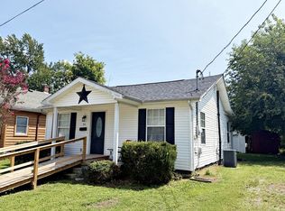 214 W 19th St, Metropolis, IL 62960