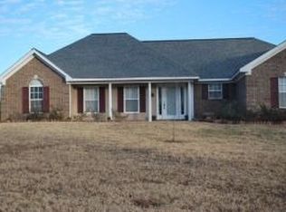 235 Kelsey Ln, Steens, MS 39766