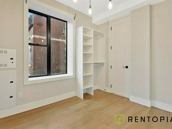 3rd image of 358 Irving Ave #3P