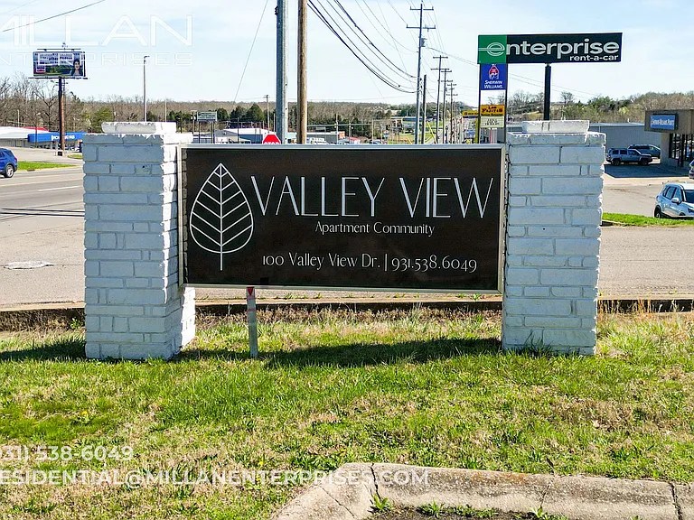 Valley View Apartments — Photo 6