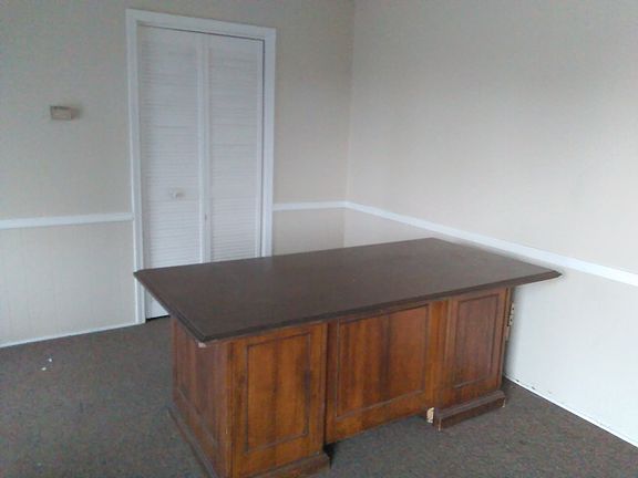 3rd image of 807 Stubbs Ave Ste C