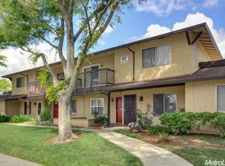 22 W Elliot St APT 20, Woodland, CA 95695