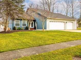 19959 Cottonwood Trl, Strongsville, OH 44136