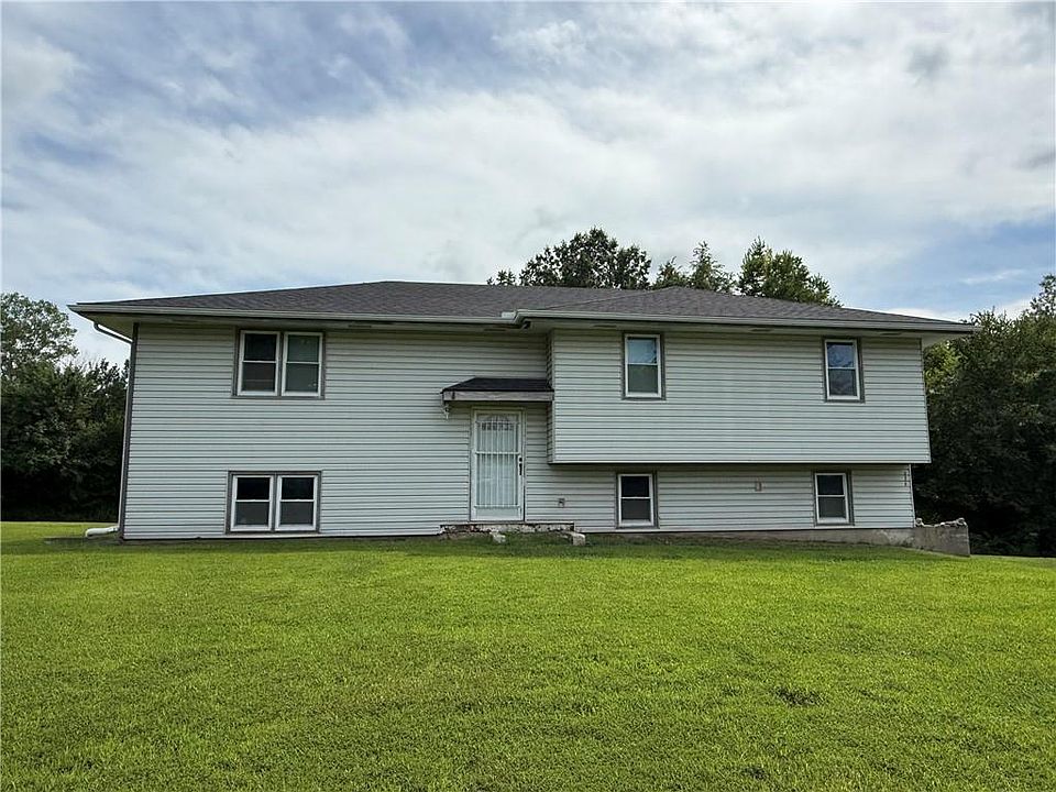 1st image of 12993 Lock Ln