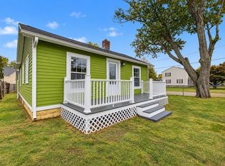 51 Graham Ave, Warwick, RI 02889