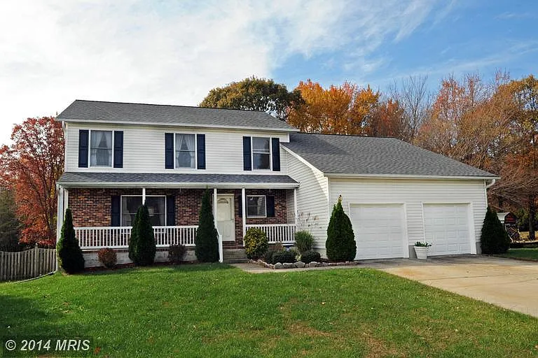 592 Eason Dr photo 1