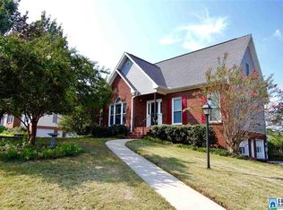 136 Heather Ridge Dr, Pelham, AL 35124