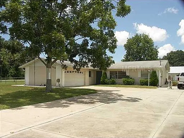 3719 34th St E, Bradenton, FL 34208