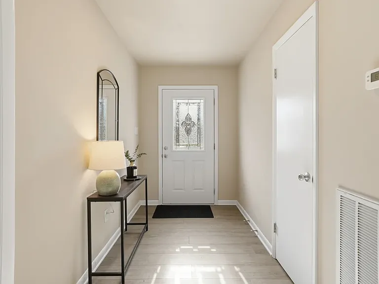 4400 Treely Rd — Photo 2