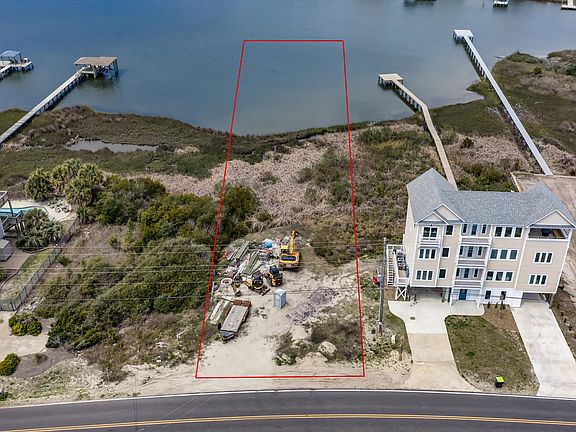 2nd image of 701 New River Inlet Road