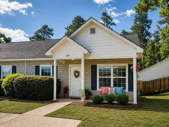 229 Saluda Woods Pl, West Columbia, SC 29169