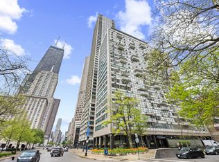 1000 N Lake Shore Dr APT 808, Chicago, IL 60611