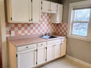 10 Woodside Ave, Jamaica Plain, MA 02130