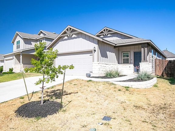 3rd image of 260 La Dera Dr