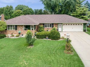 1955 Alschuler Dr, Aurora, IL 60506