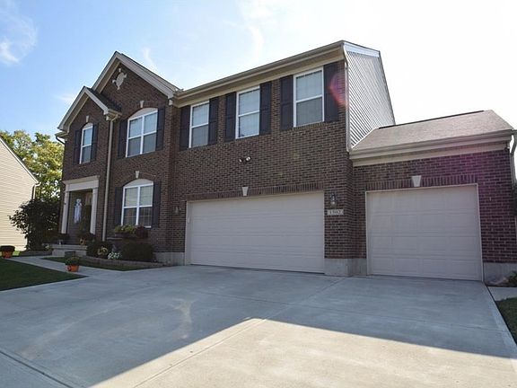 3rd image of 1502 Cameron Dr
