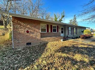 420 Ridgefields Rd, Kingsport, TN 37660