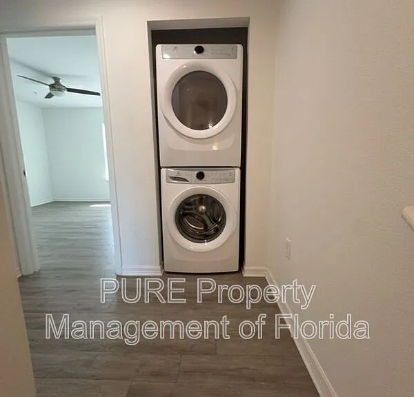 339 NE Sanchez Ave #103 — Photo 19