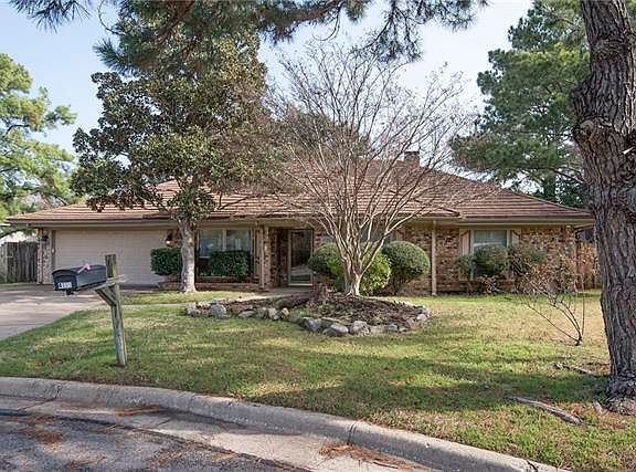 3rd image of 4101 Steeplewood Ct